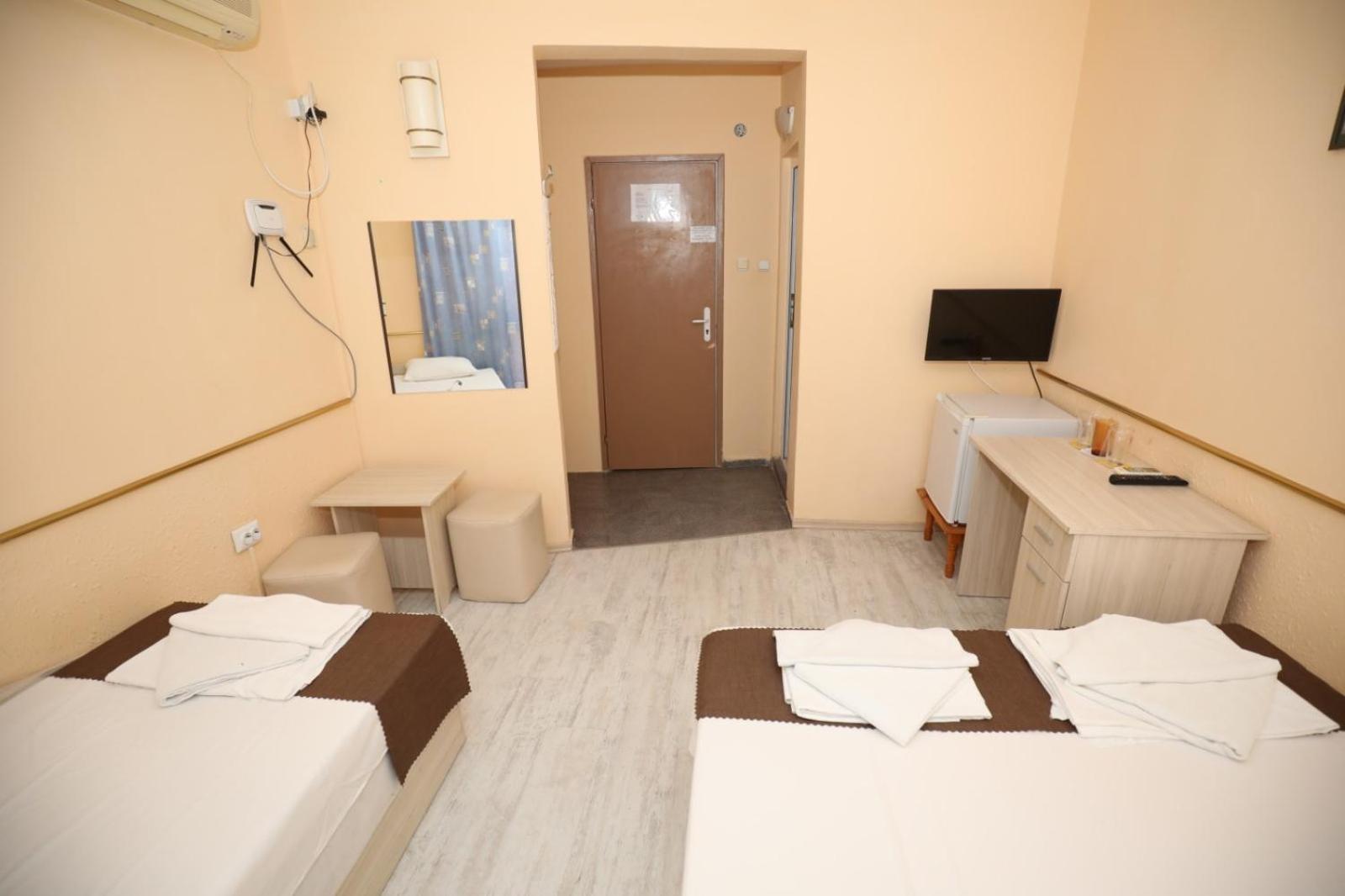 Family Hotel White House Pomorie Exteriér fotografie