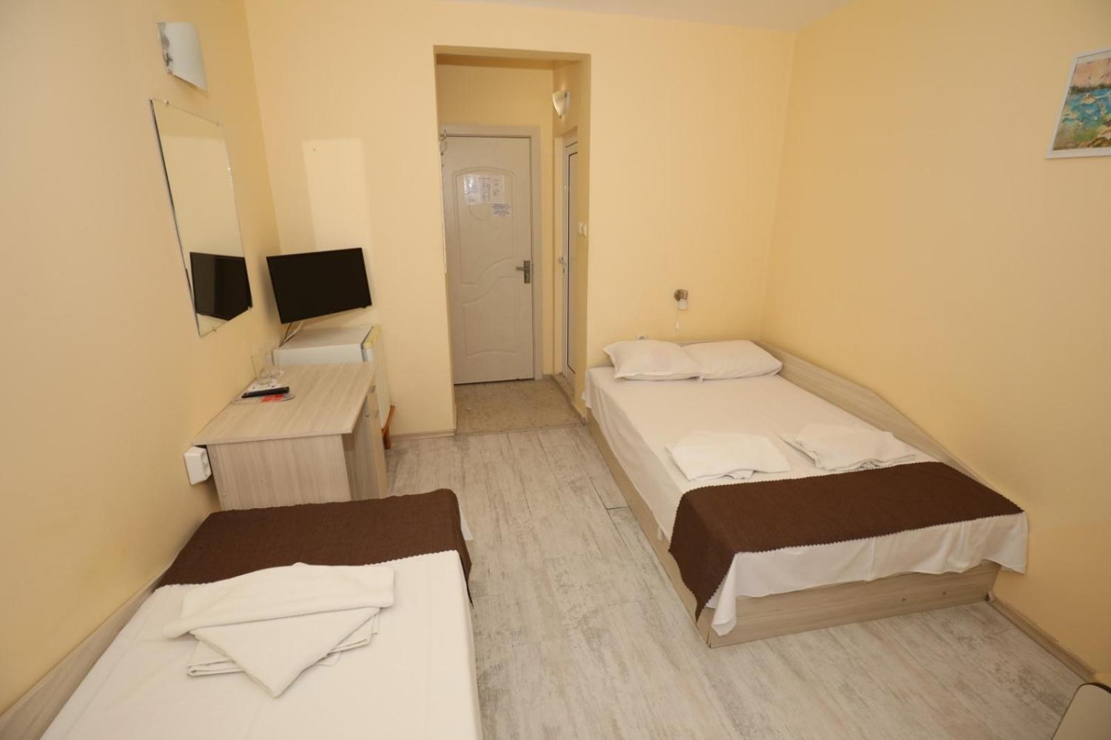 Family Hotel White House Pomorie Exteriér fotografie