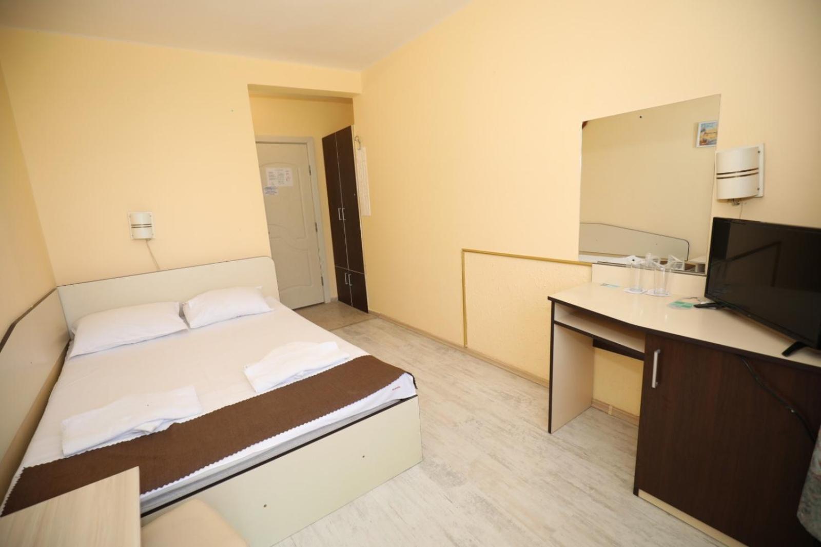 Family Hotel White House Pomorie Exteriér fotografie